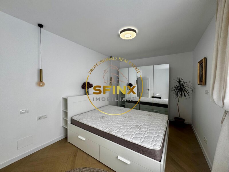 Doua camere semidecomandat complet renovat recent, investitie